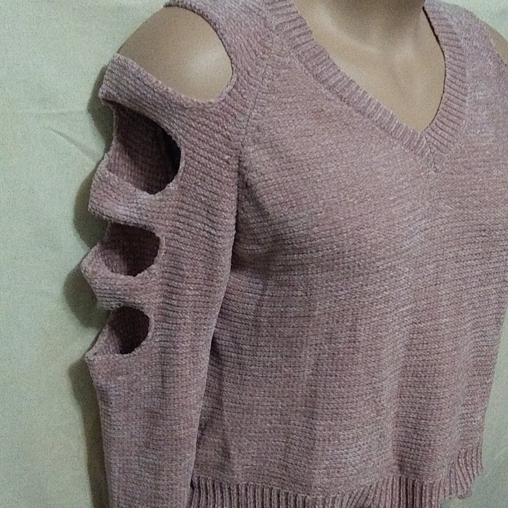 Cold Shoulder Ladder Sleeve Mauve V-neck Sweater XL